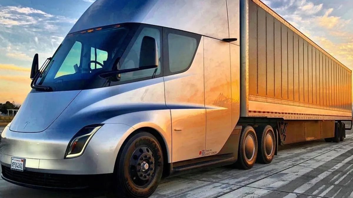 Tesla Semis' Range Is Reduced Drastically When Hauling Heavy Cargo