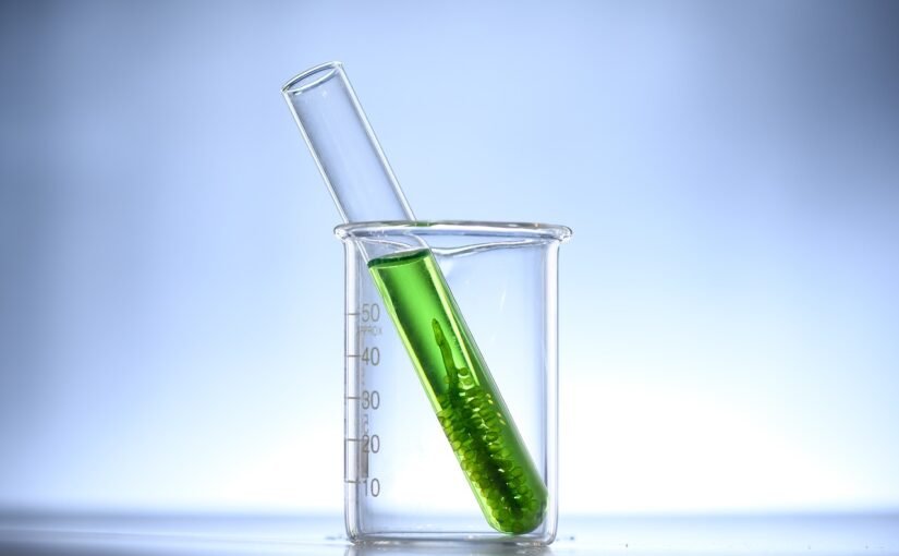 New Solar Machine Turns CO2 and Plastic Waste Into Fuel