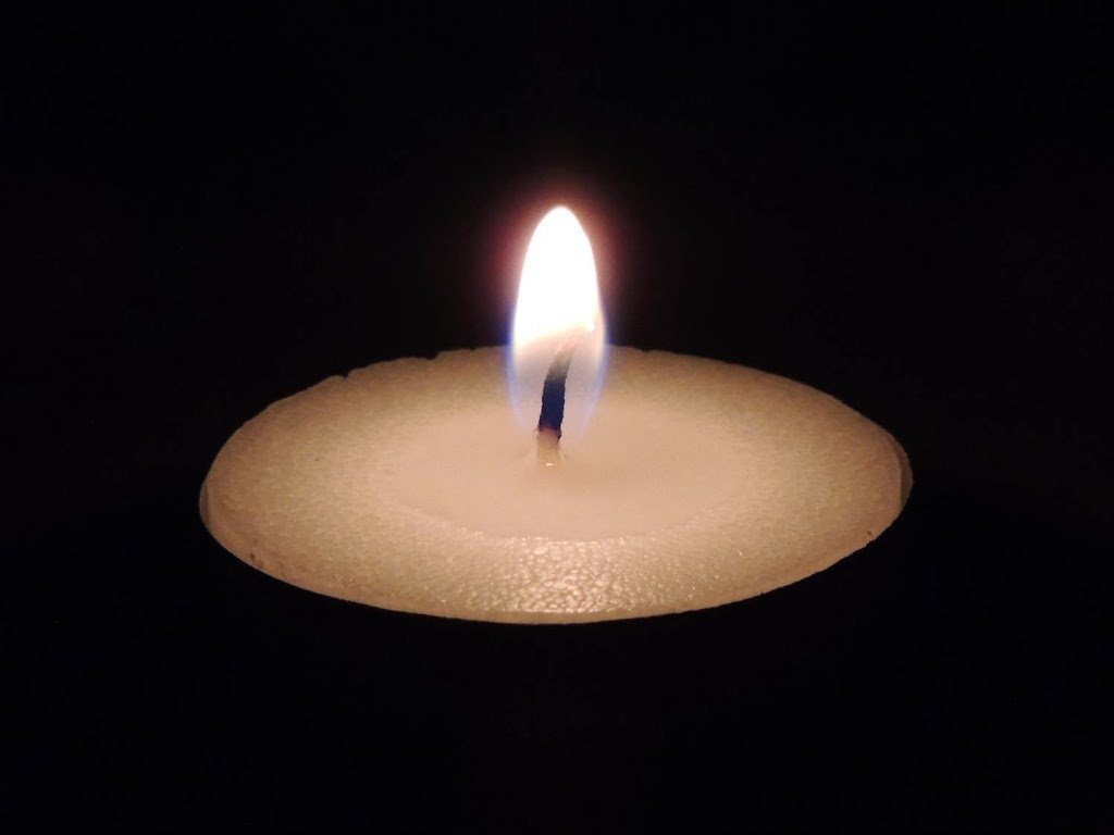 Scented Candles: A Fragrant Danger to Indoor Air Quality