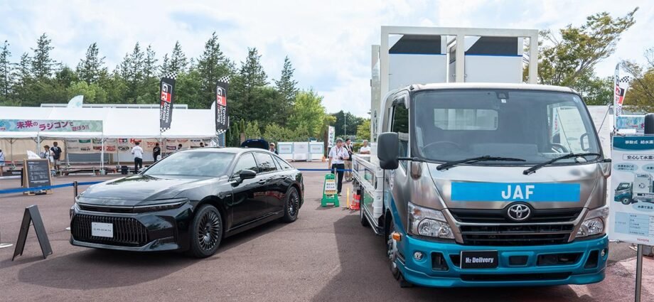 Hydrogen Road Service Vehicle