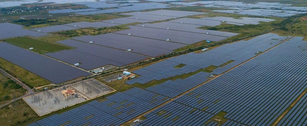 Waaree Powers Up 500 MW Solar Project in Karnataka with 200 MW of Domestic Content Requirement Compliant Panels