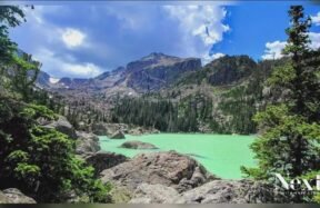 mountain lakes turning green