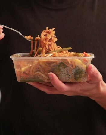 plastic packaged ready meals health risk